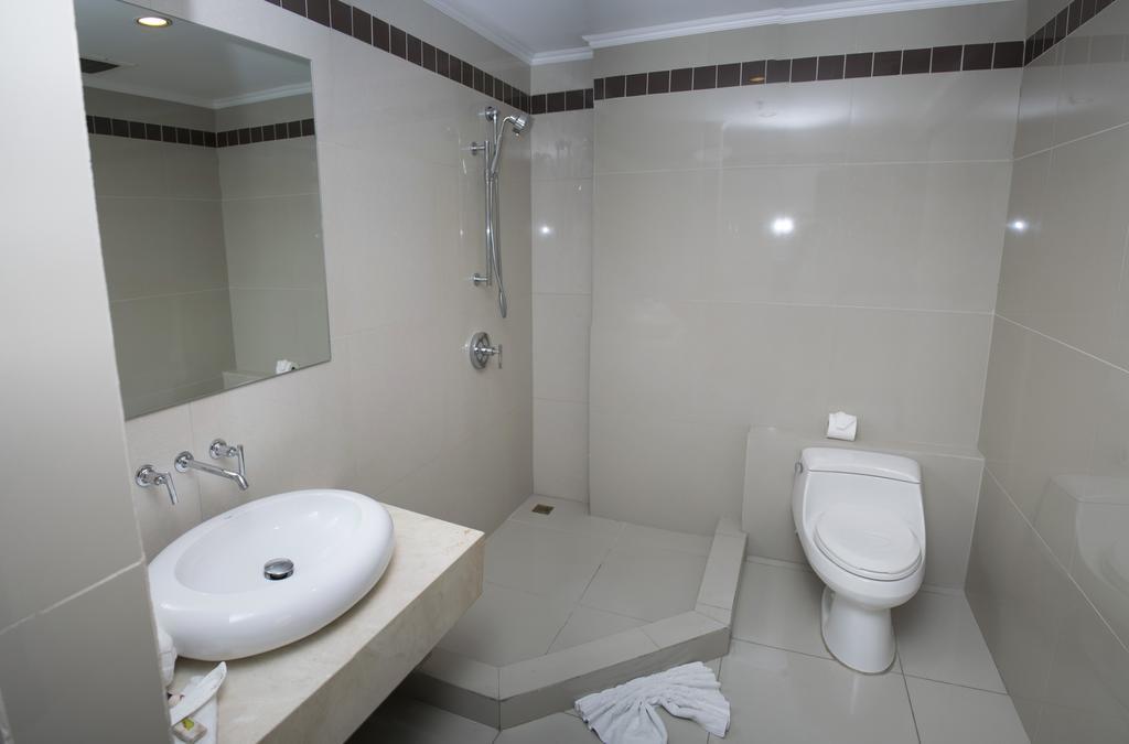 Torres Del Lago Suites And Apartments ซานโฮเซ ภายนอก รูปภาพ