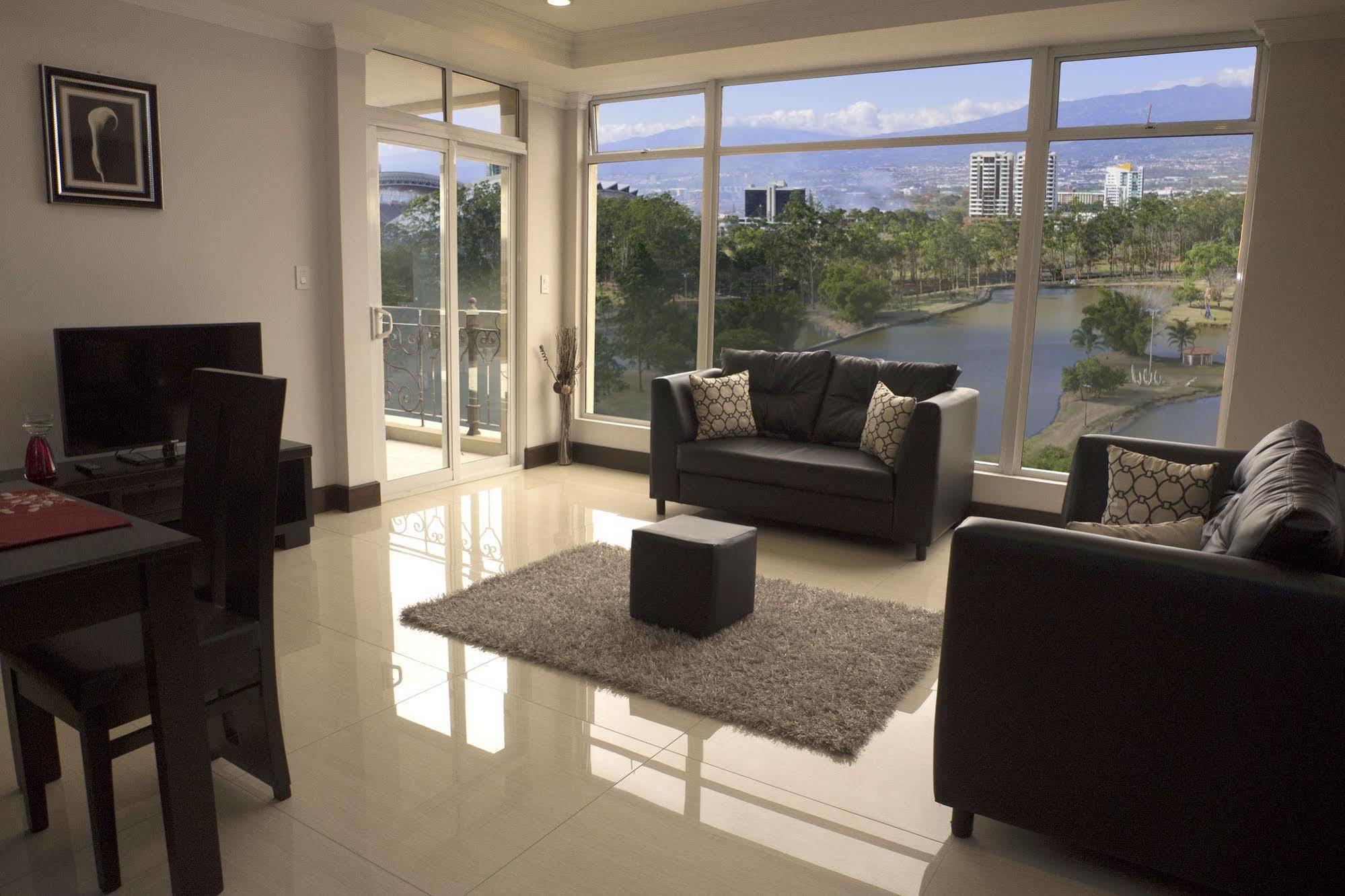 Torres Del Lago Suites And Apartments ซานโฮเซ ภายนอก รูปภาพ