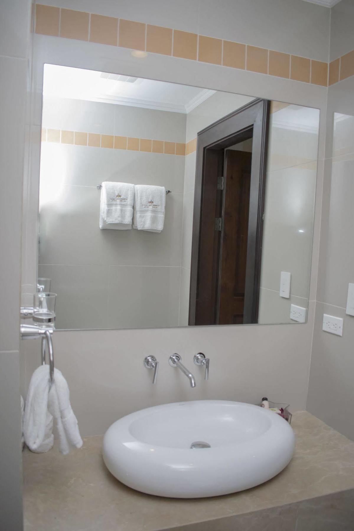 Torres Del Lago Suites And Apartments ซานโฮเซ ภายนอก รูปภาพ