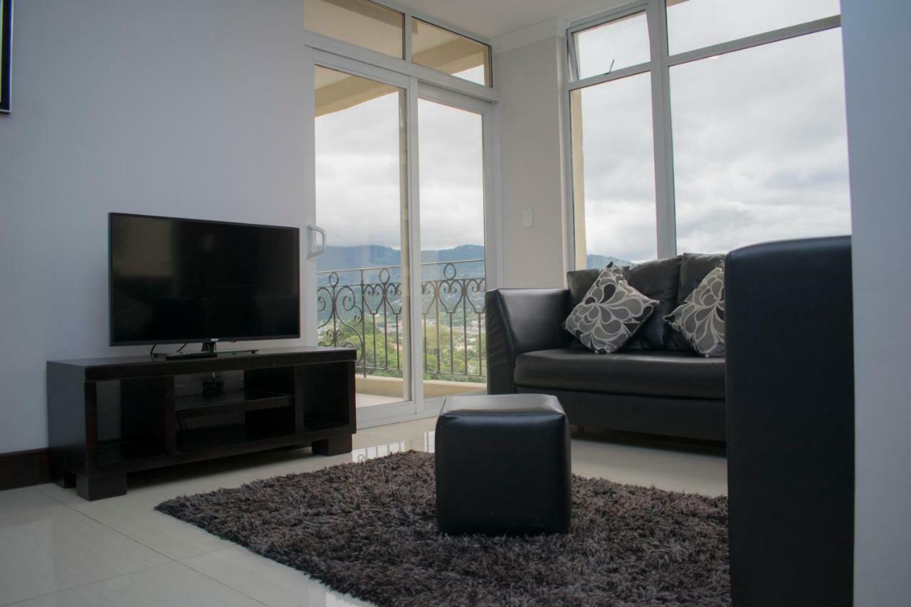 Torres Del Lago Suites And Apartments ซานโฮเซ ภายนอก รูปภาพ